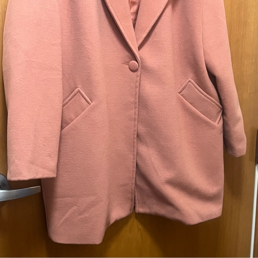 Lulu’s Playwright Rusty Rose Coat - image 5